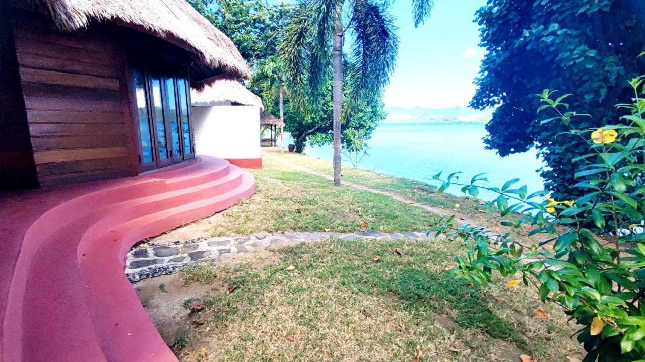 Khabita Beach Resort Lembar  Exterior photo